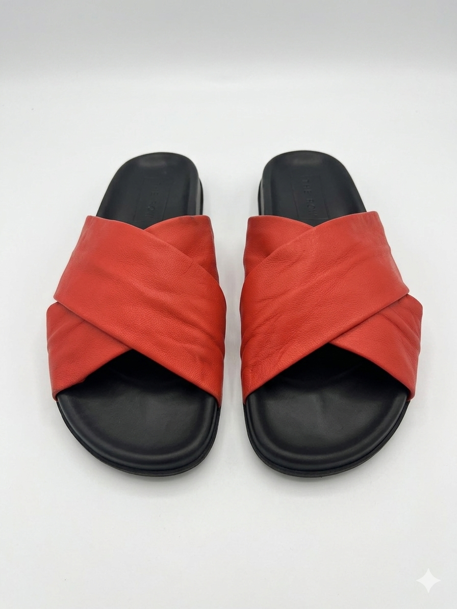 Casual slippers | Imported.